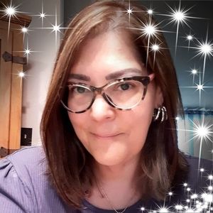 Meet your Posher, Chenoa